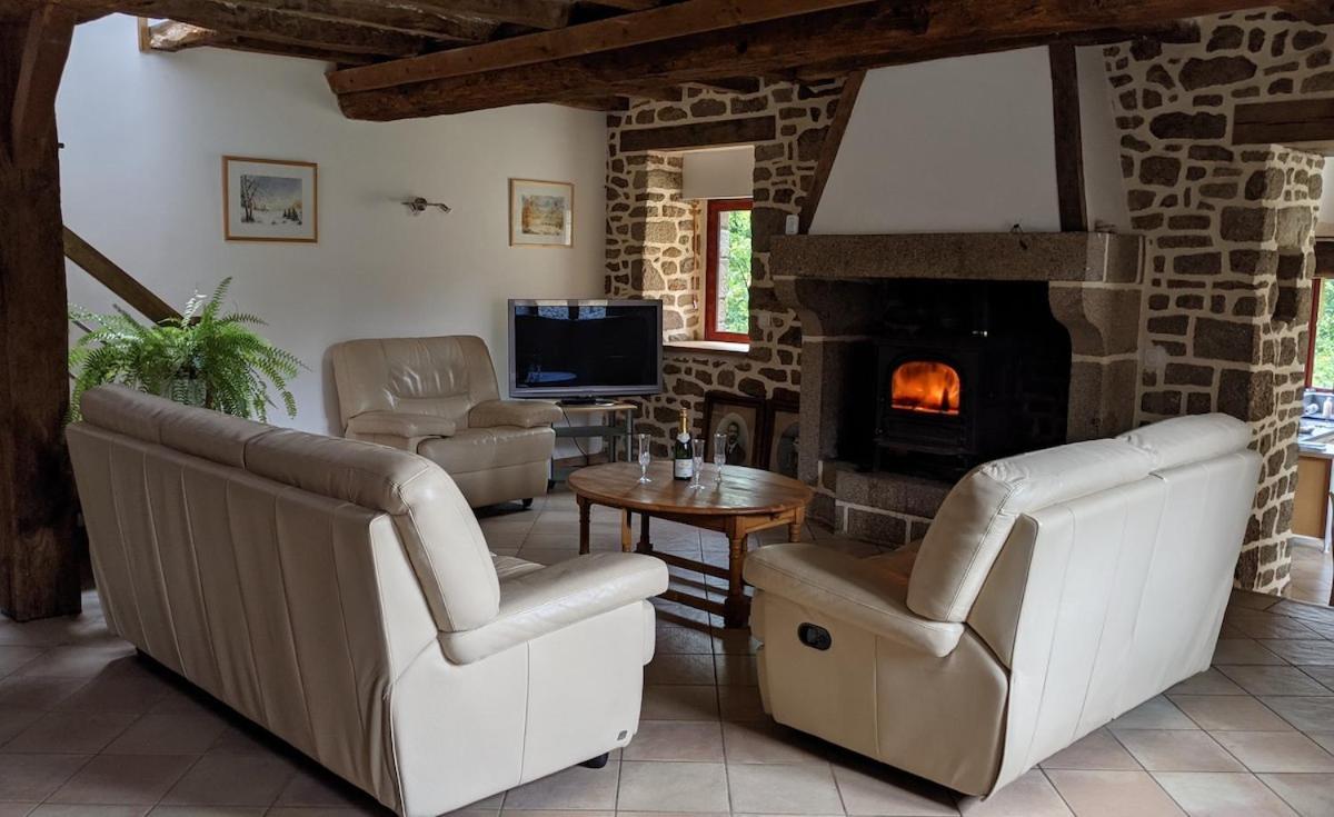 L'Angeberdière Saint-Mars-sur-la-Futaie Extérieur photo