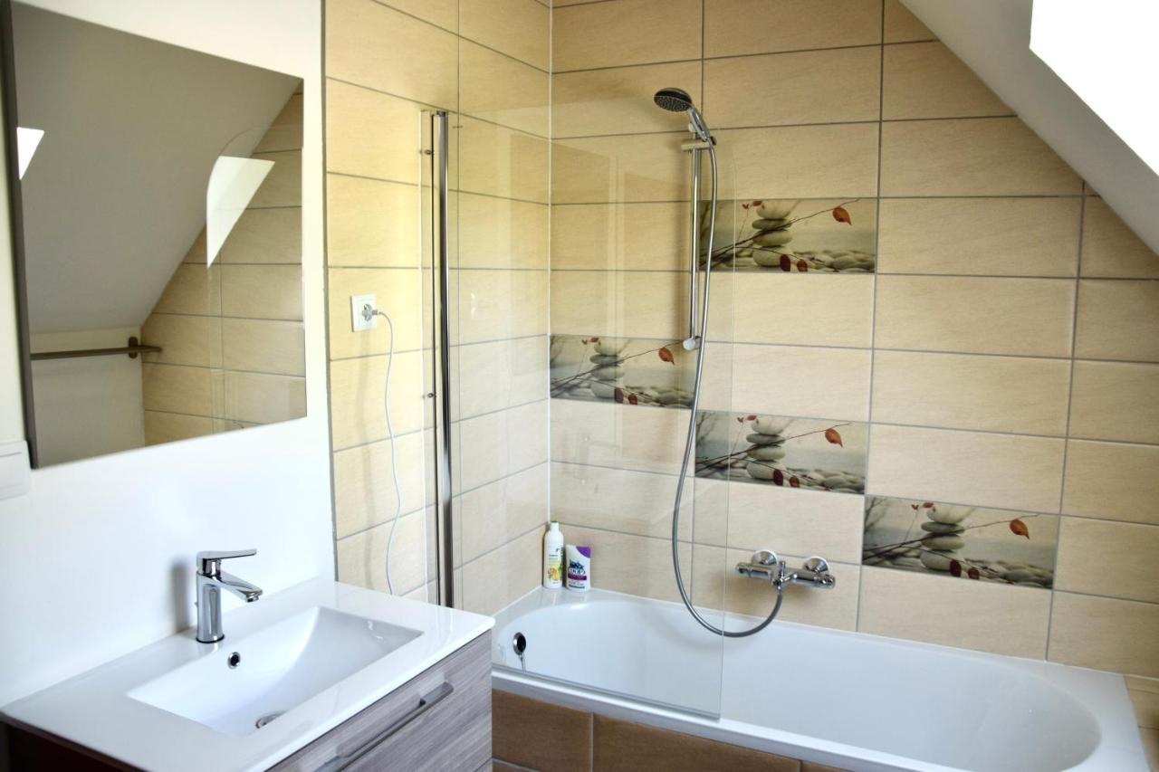 L'Angeberdière Saint-Mars-sur-la-Futaie Extérieur photo